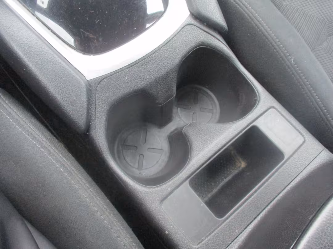 2015 Nissan Rogue - 5N1AT2MV1FC926505 - Image #21