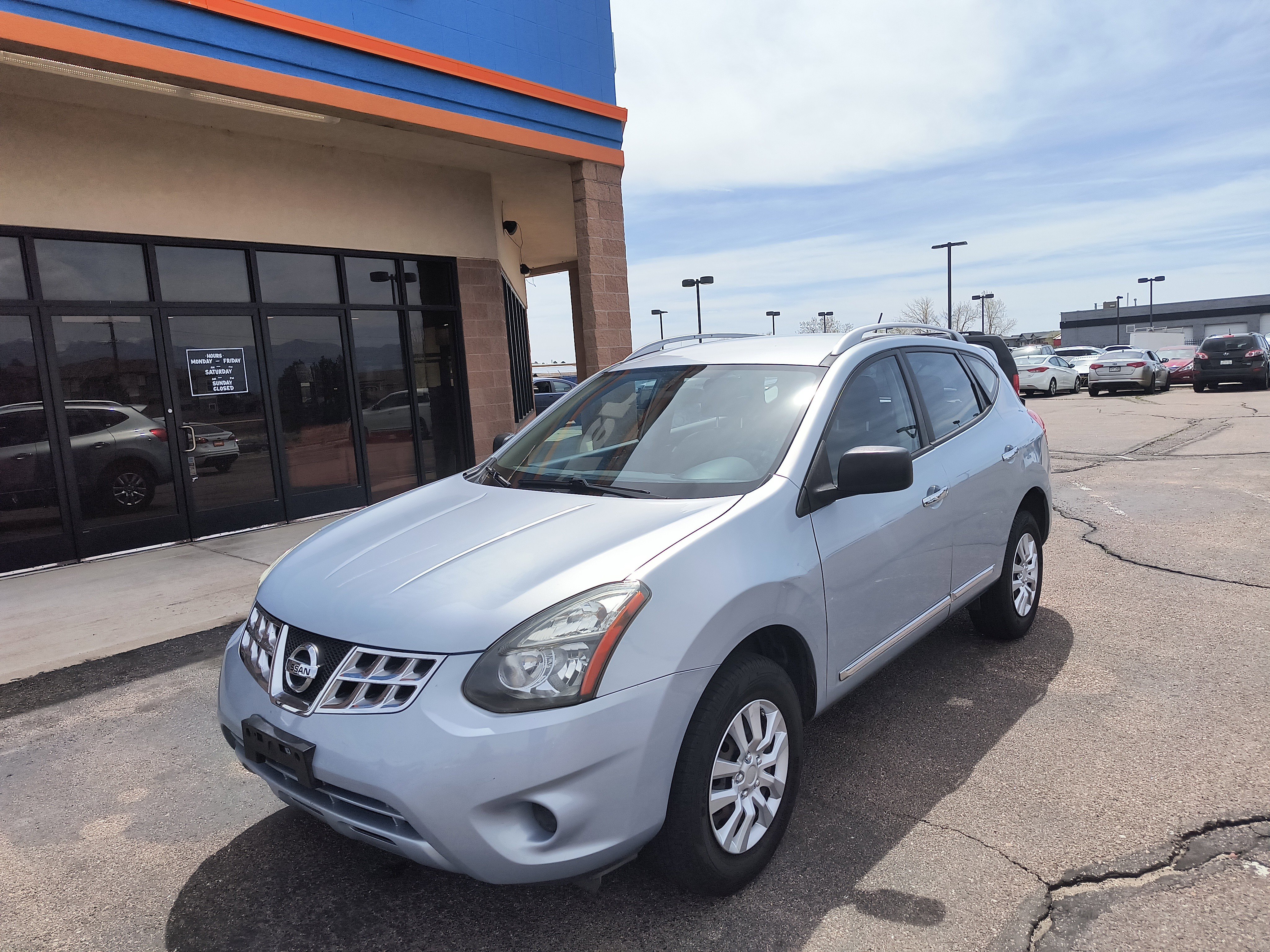 2015 Nissan Rogue Select - JN8AS5MT2FW156440 - Image #2