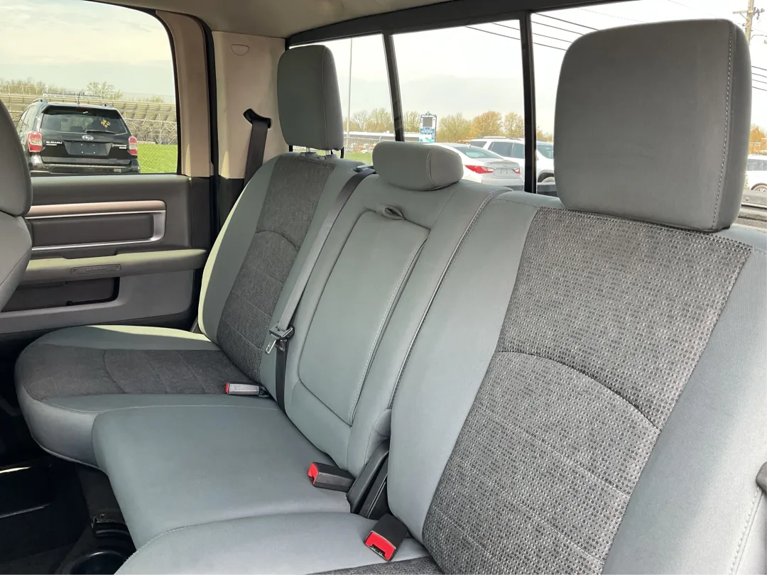 2015 Ram 1500 - 3C6RR7LT4FG599041 - Image #10