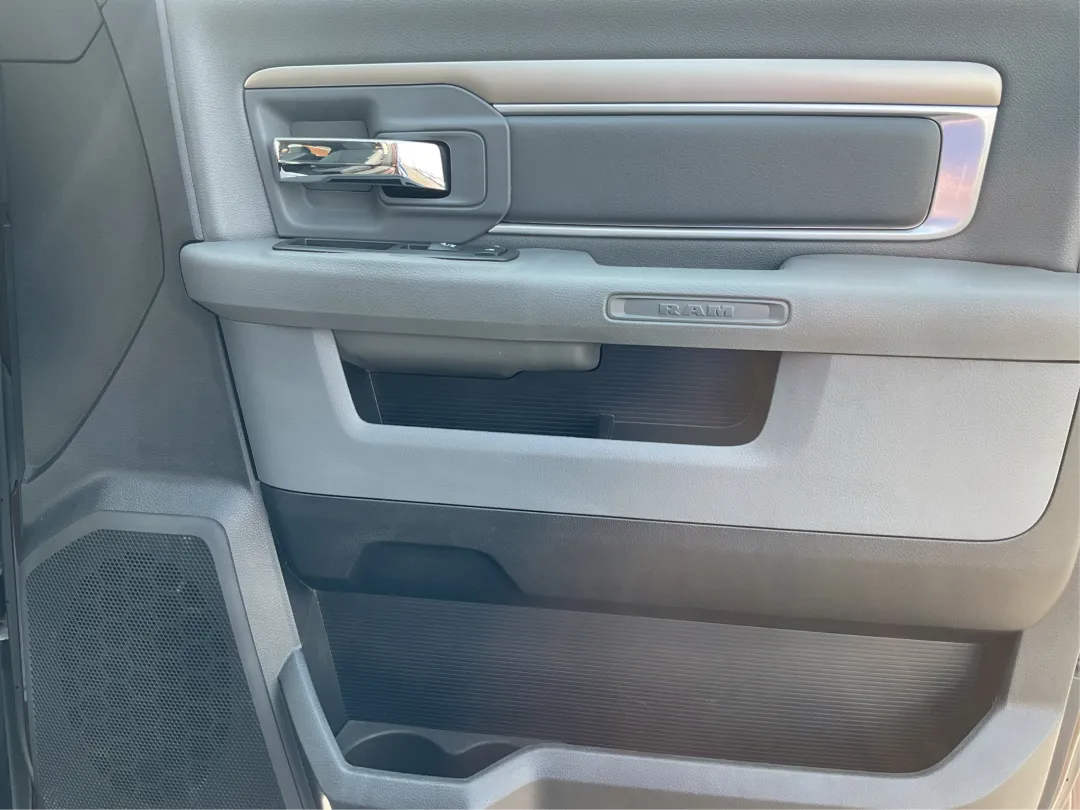 2015 Ram 1500 - 3C6RR7LT4FG599041 - Image #19