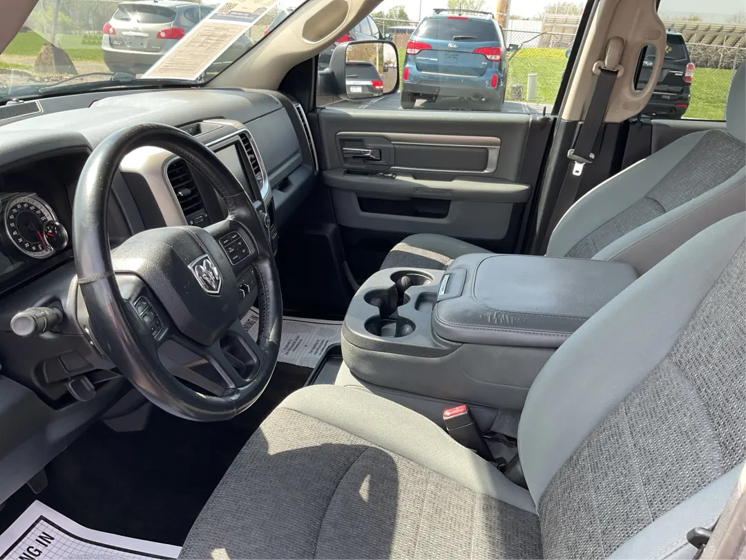 2015 Ram 1500 - 3C6RR7LT4FG599041 - Image #9