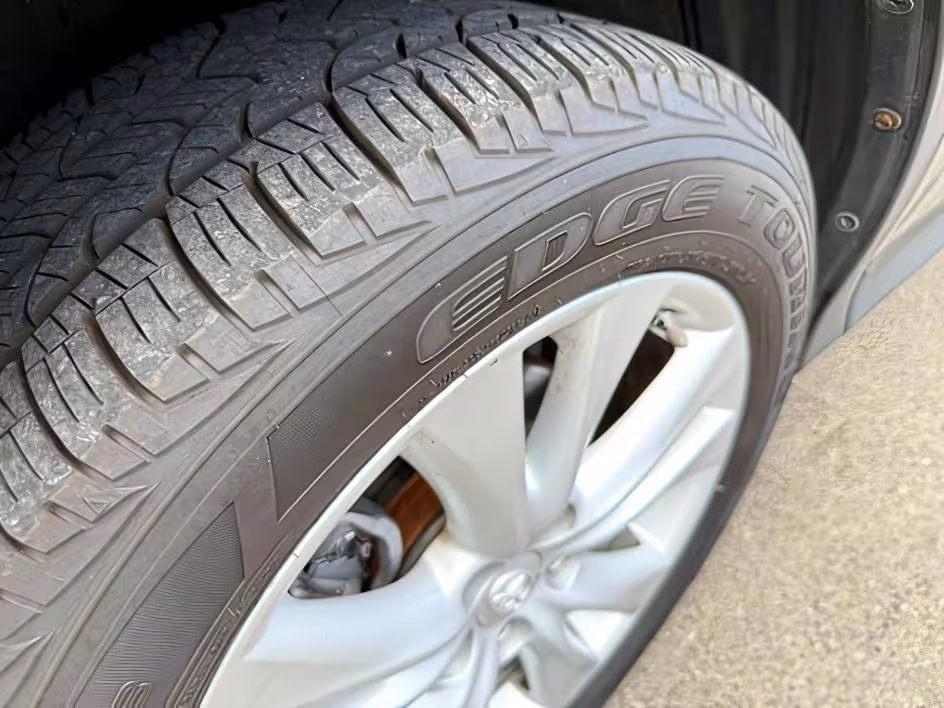 2015 Toyota RAV4 - 2T3DFREV9FW347579 - Image #12