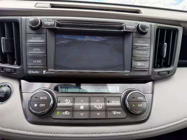 2015 Toyota RAV4 - 2T3DFREV9FW347579 - Image #40