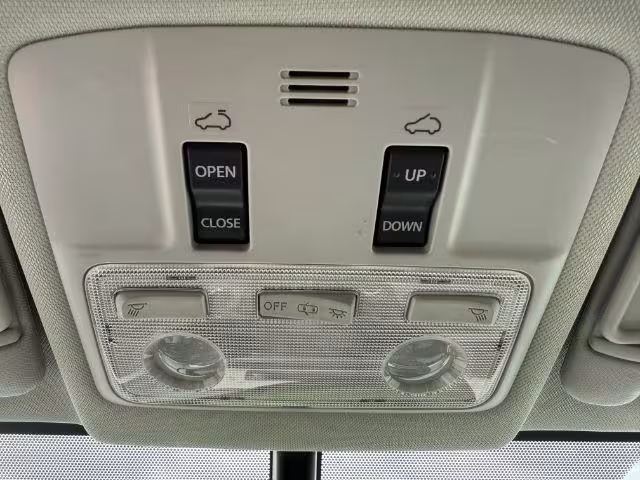 2015 Toyota RAV4 - 2T3DFREV9FW347579 - Image #42