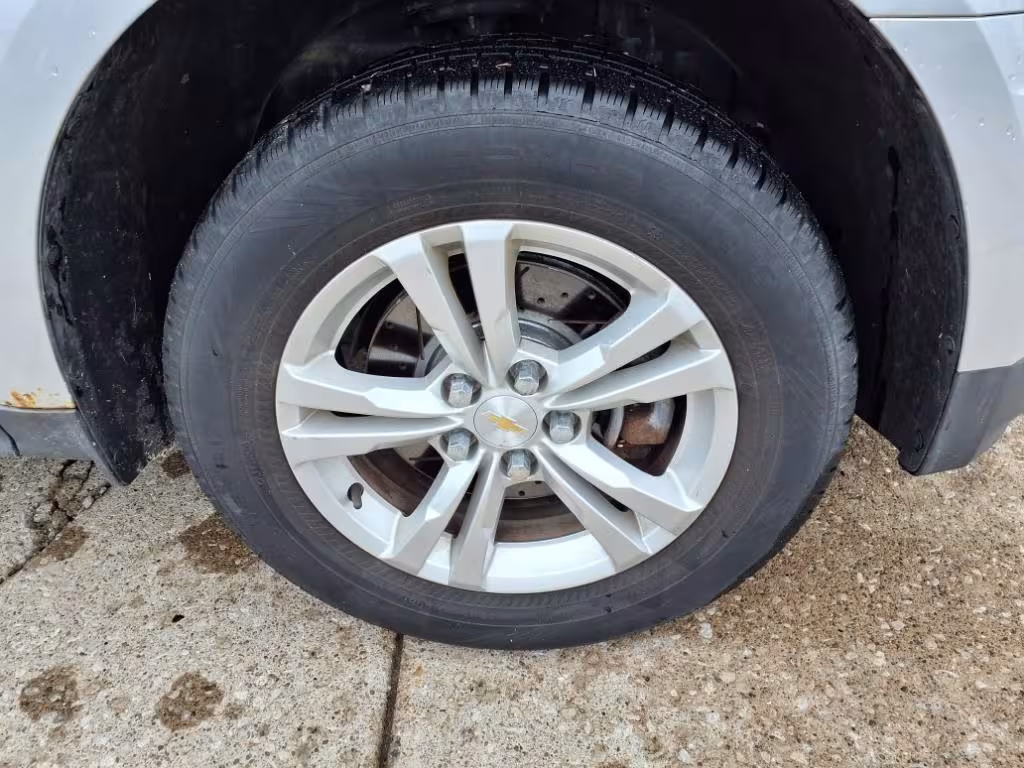 2016 Chevrolet Equinox - 2GNFLEEK6G6356471 - Image #24