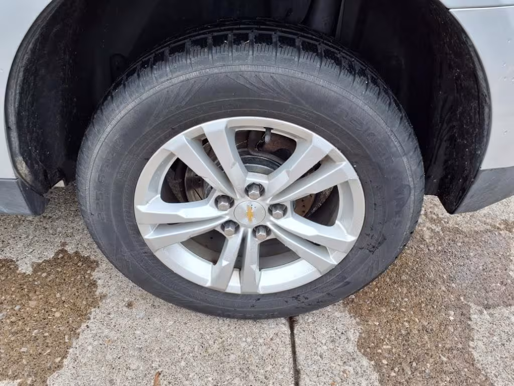2016 Chevrolet Equinox - 2GNFLEEK6G6356471 - Image #26