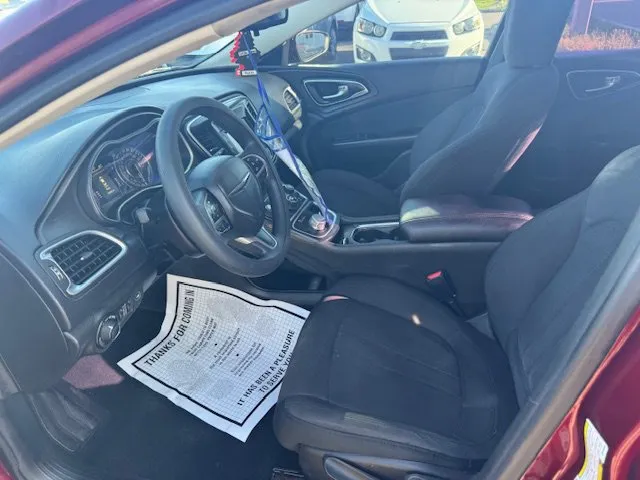 2016 Chrysler 200 - 1C3CCCAB6GN144630 - Image #5
