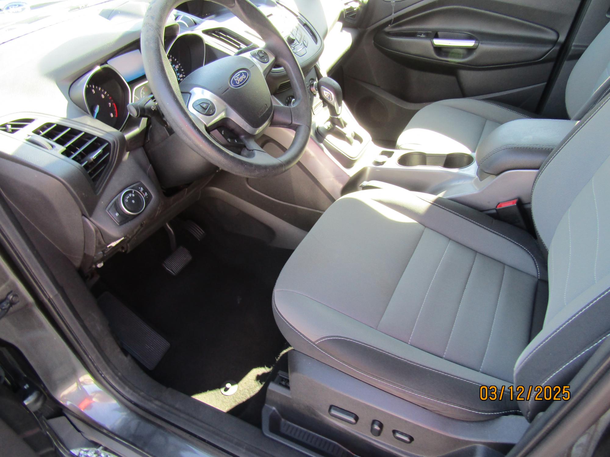2016 Ford Escape - 1FMCU0G99GUC29460 - Image #3