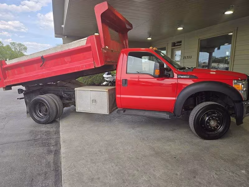 2016 Ford F-450 SD - 1FDTF4HY6GEB80123 - Image #1