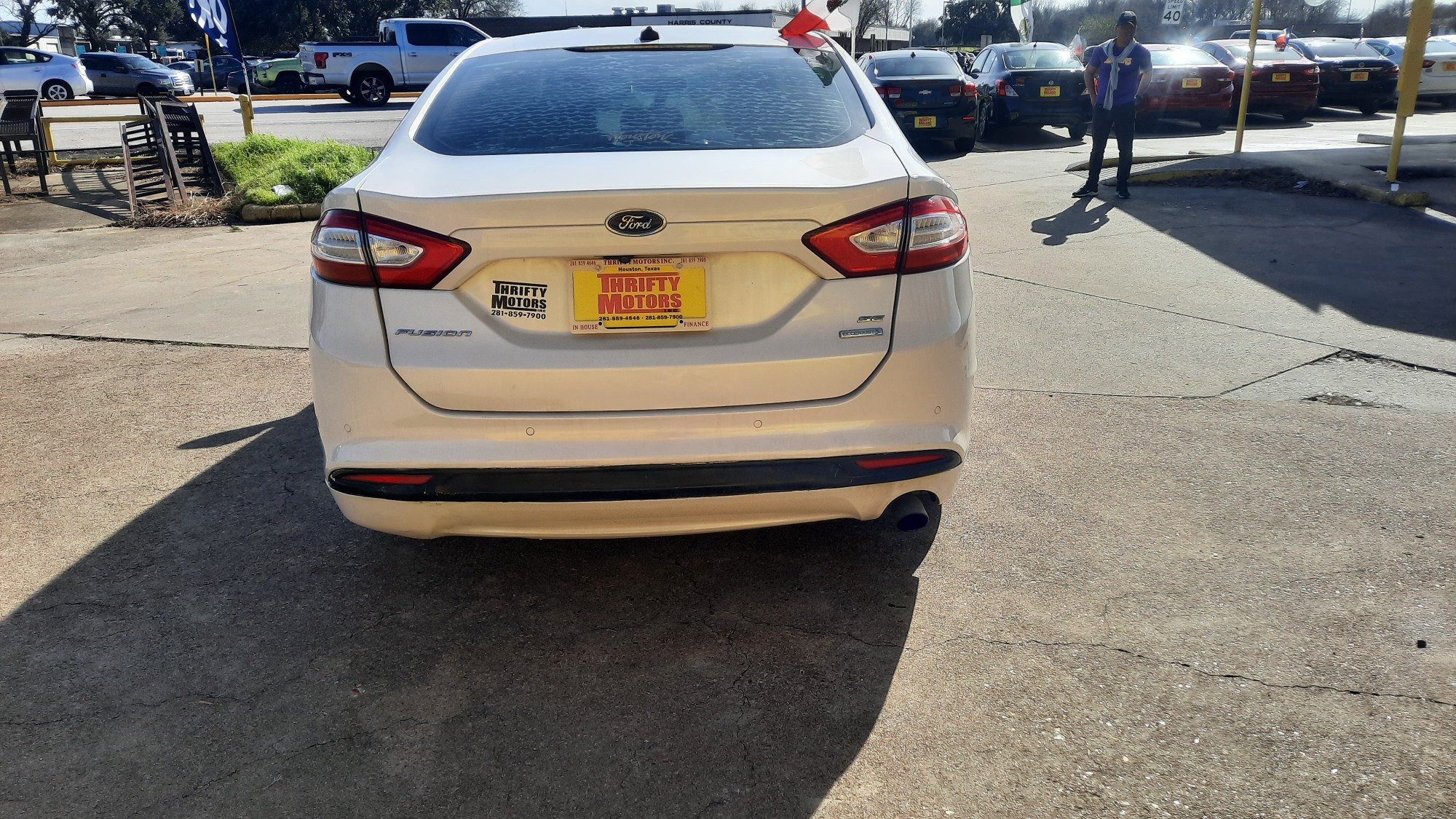 2016 Ford Fusion - 3FA6P0HDXGR327499 - Image #2