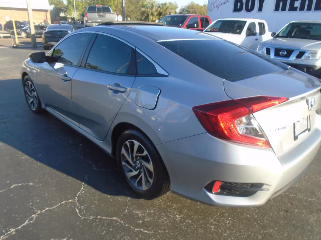 2016 Honda Civic - 2HGFC2F78GH571051 - Image #13