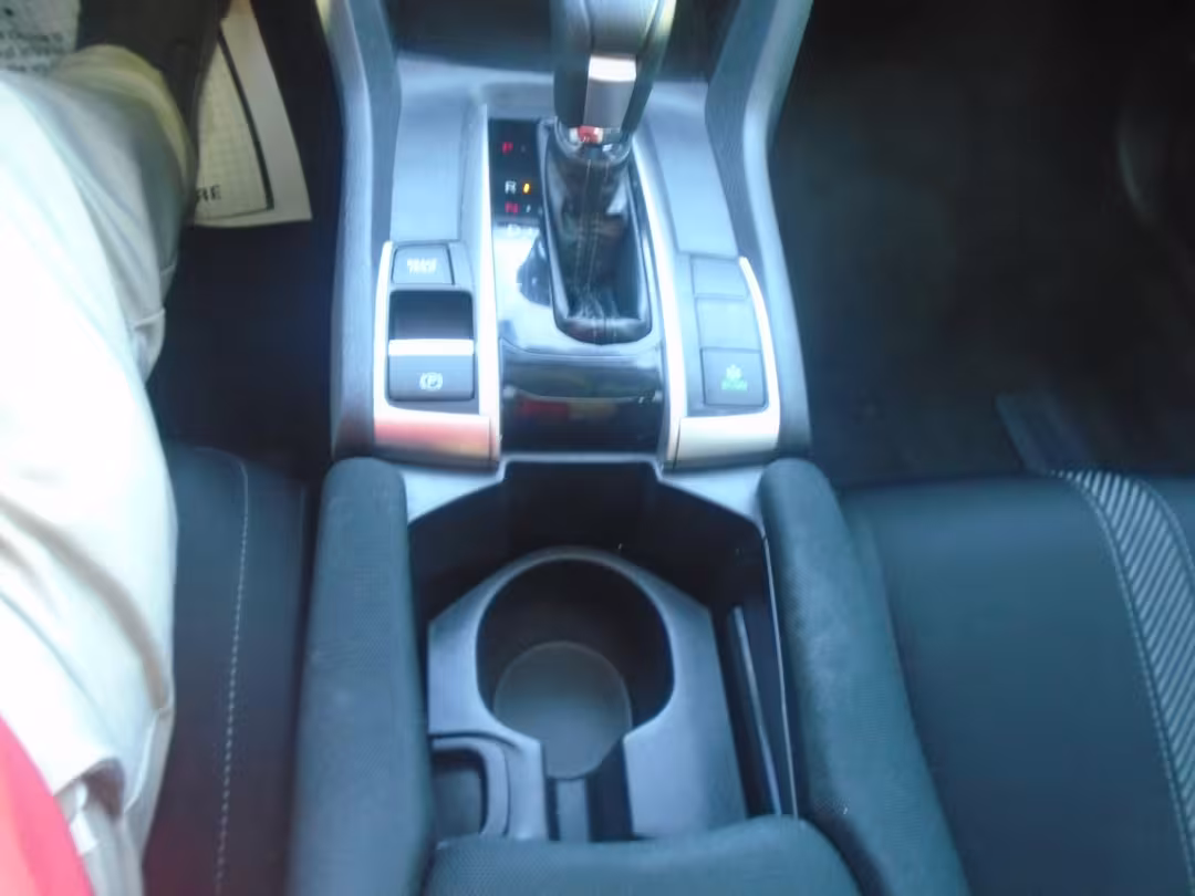 2016 Honda Civic - 2HGFC2F78GH571051 - Image #21