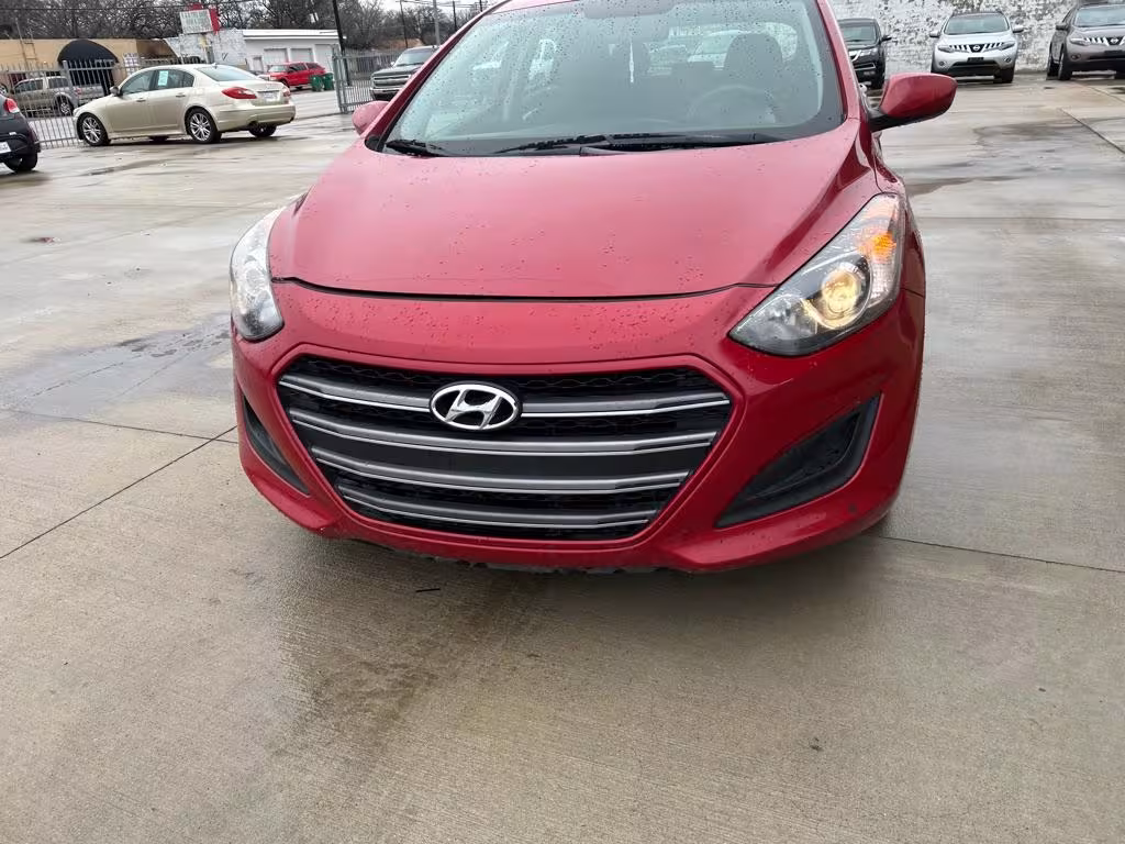 2016 Hyundai Elantra GT - KMHD35LH6GU252437 - Image #2