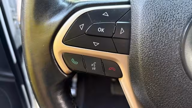2016 Jeep Grand Cherokee - 1C4RJFAG7GC318368 - Image #11