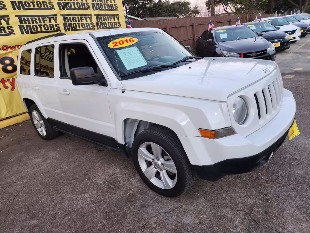 2016 Jeep Patriot - 1C4NJPFBXGD584351 - Image #3