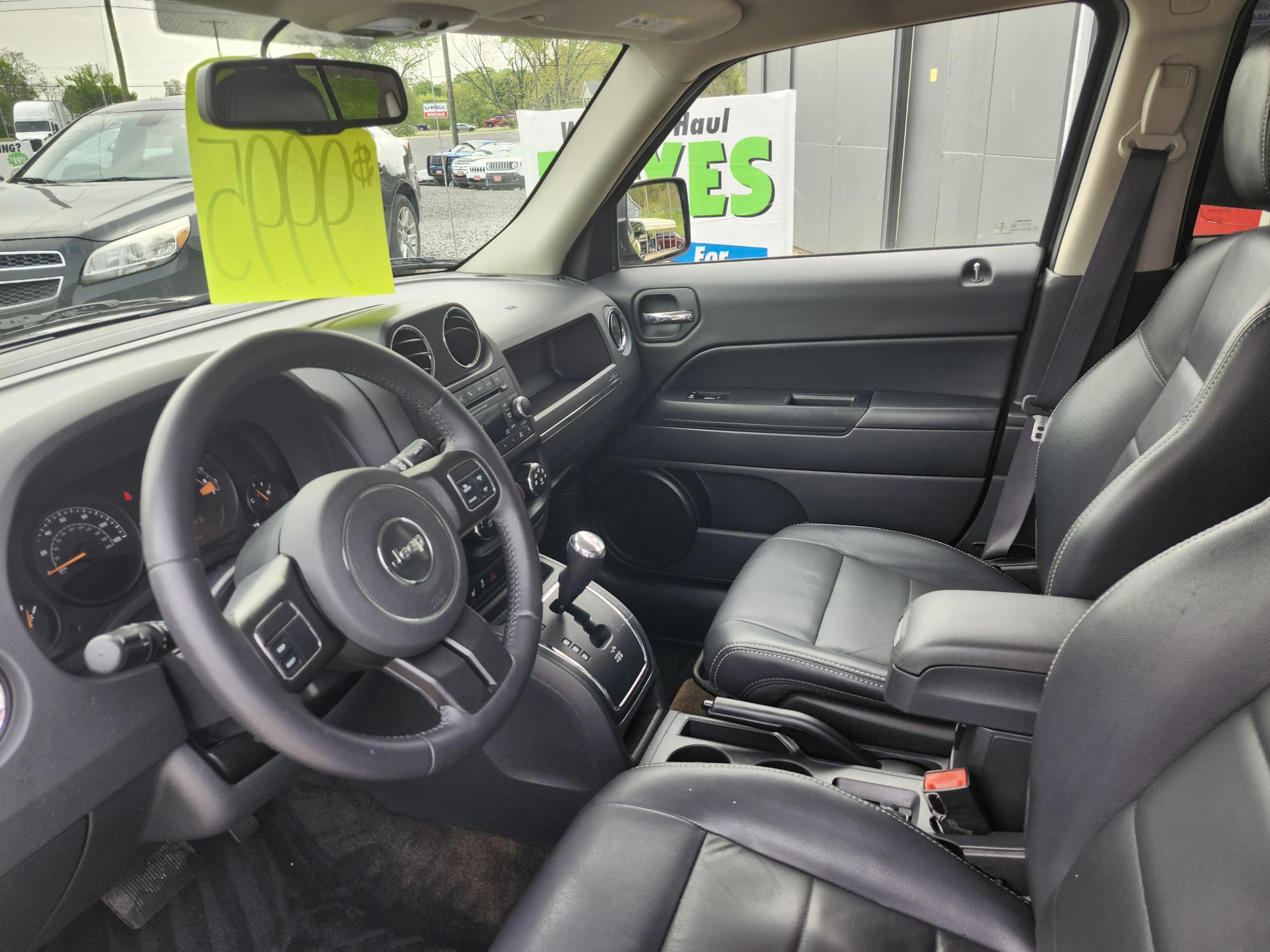 2016 Jeep Patriot - 1C4NJRFBXGD595474 - Image #3
