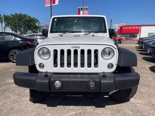 2016 Jeep Wrangler - 1C4BJWKG4GL318358 - Image #2