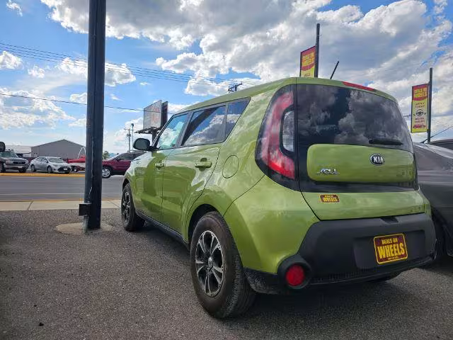 2016 Kia Soul - KNDJN2A20G7831453 - Image #3