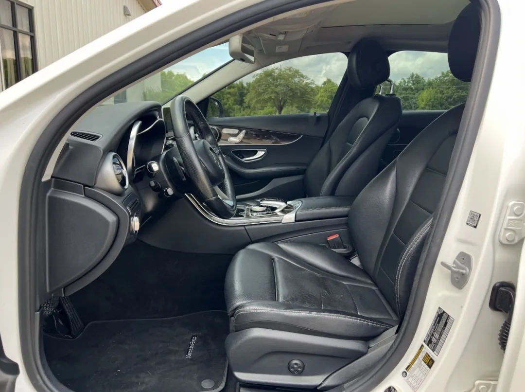 2016 Mercedes-Benz C-Class - 55SWF4KB7GU146811 - Image #15