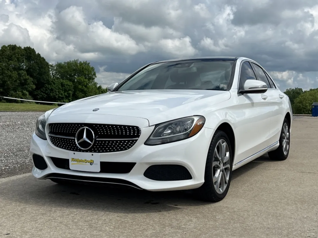 2016 Mercedes-Benz C-Class - 55SWF4KB7GU146811 - Image #7