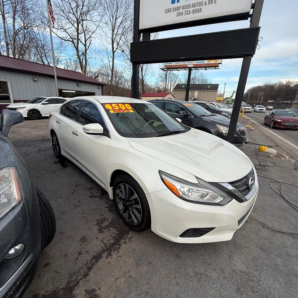 2016 Nissan Altima - 1N4AL3AP8GC231509 - Image #3