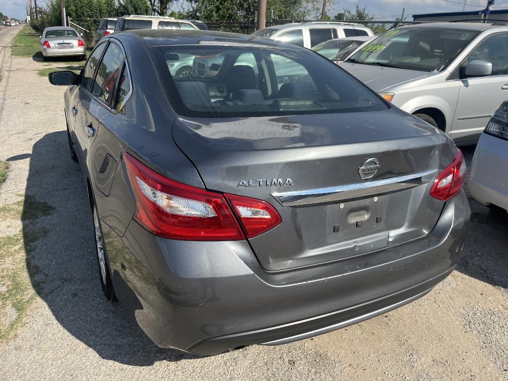 2016 Nissan Altima - 1N4AL3AP9GC244415 - Image #3
