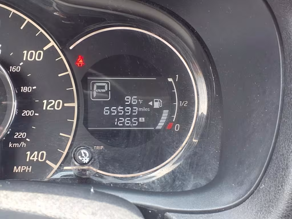 2016 Nissan Versa Note - 3N1CE2CP7GL366203 - Image #22