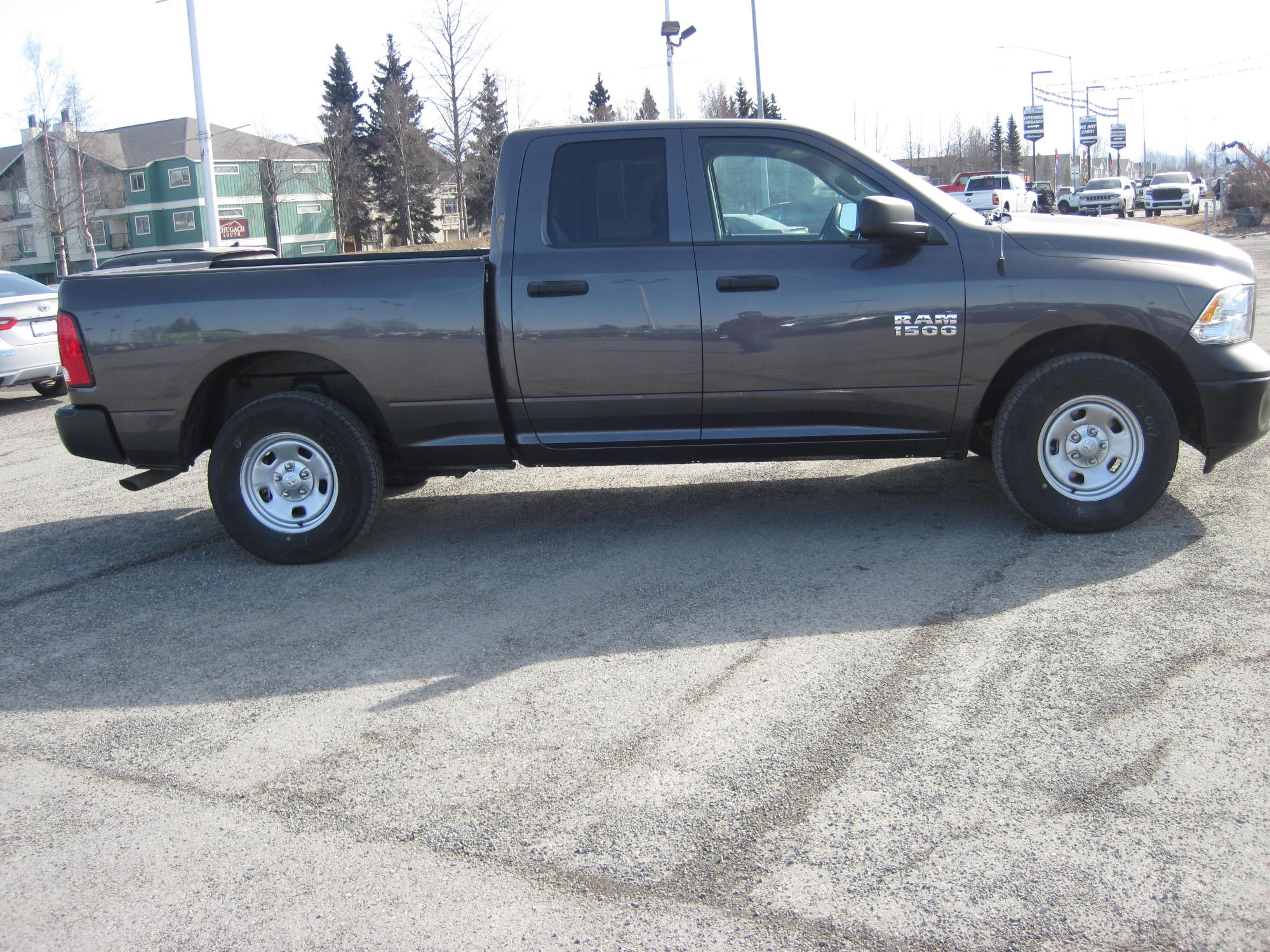 2016 Ram 1500 - 1C6RR7FG5GS383904 - Image #3