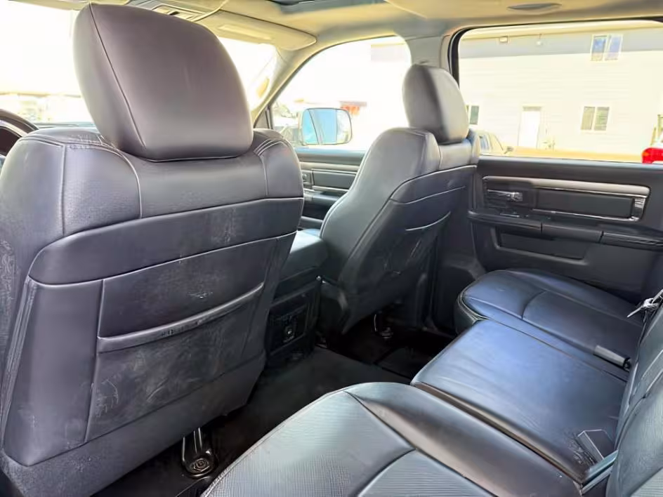 2016 Ram 1500 - 1C6RR7MT9GS102946 - Image #21