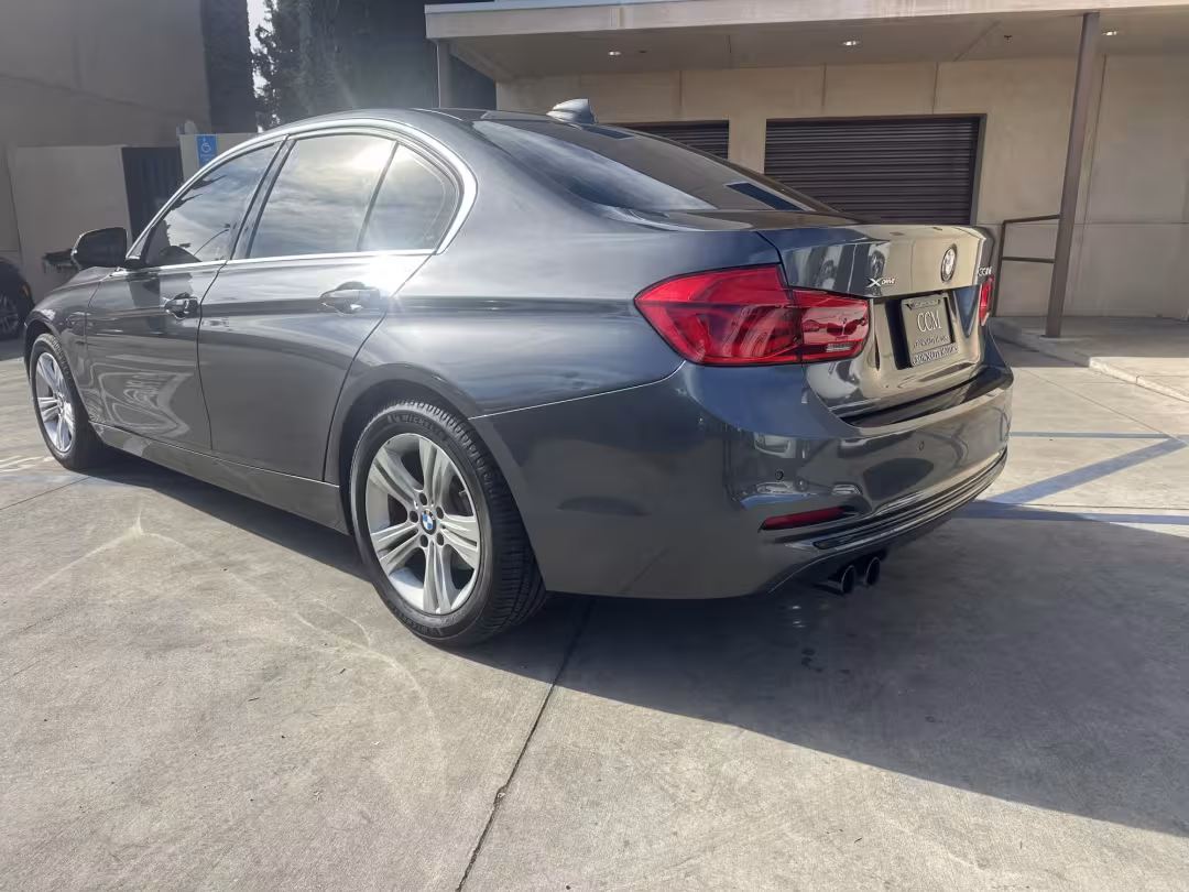 2017 BMW 3-Series - WBA8D9C55HK678369 - Image #2
