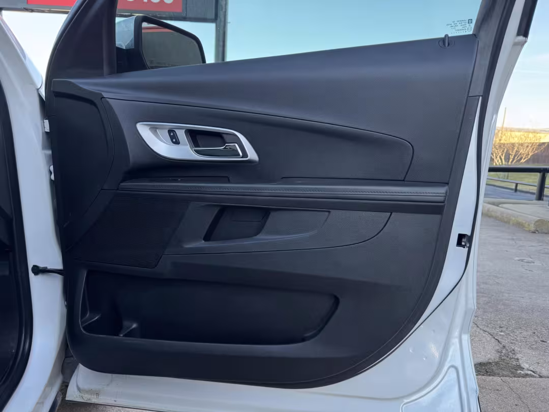 2017 Chevrolet Equinox - 2GNALDEK4H1514826 - Image #14