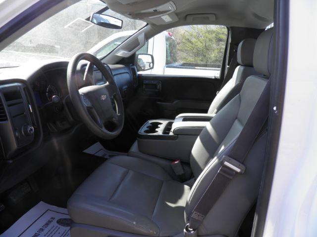2017 Chevrolet Silverado 1500 - 1GCNCNEH8HZ211916 - Image #2