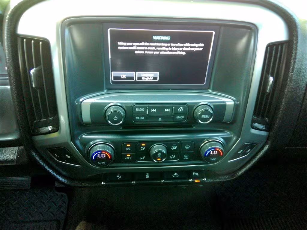 2017 Chevrolet Silverado 1500 - 3GCPCREC4HG202943 - Image #16