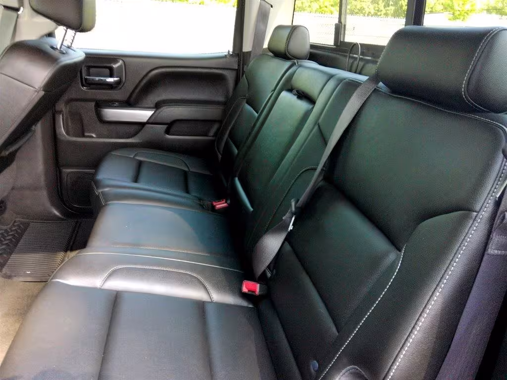 2017 Chevrolet Silverado 1500 - 3GCPCREC4HG202943 - Image #23