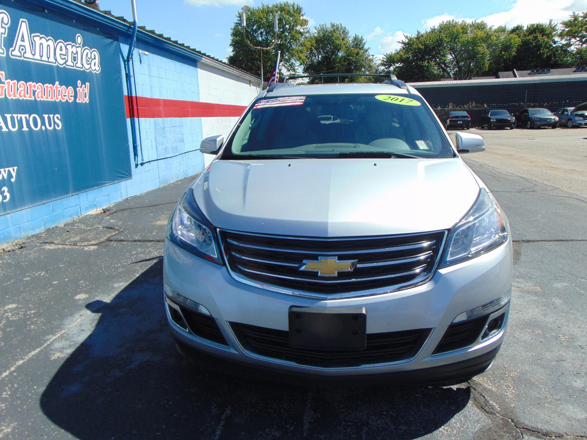 2017 Chevrolet Traverse - 1GNKVHKD9HJ129683 - Image #3
