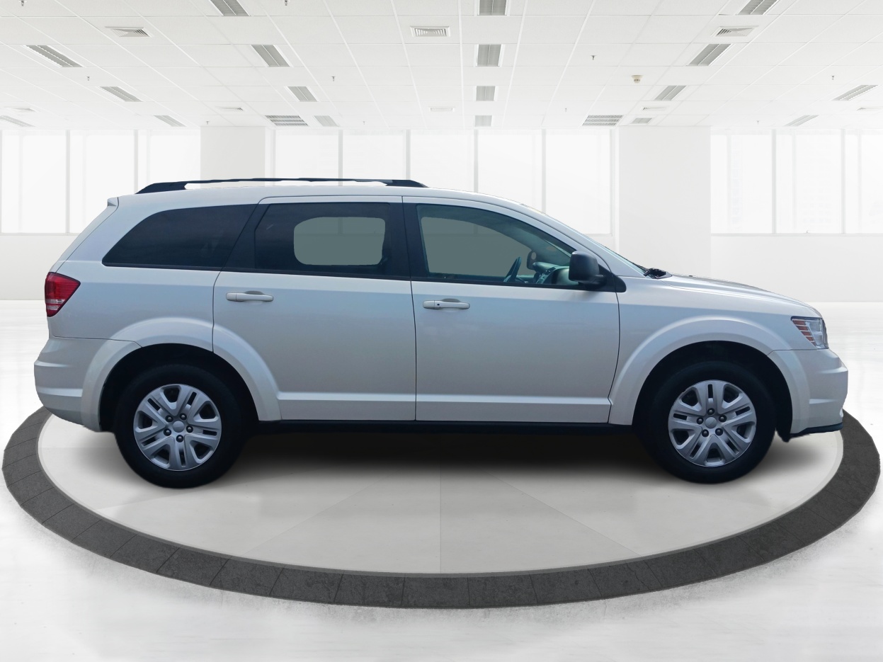 2017 Dodge Journey - 3C4PDCAB2HT622375 - Image #2