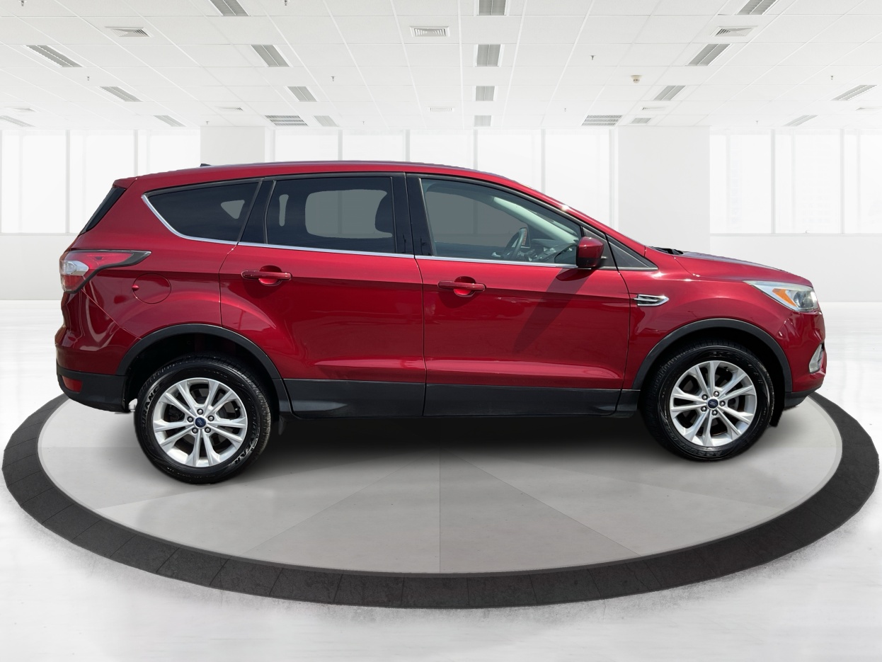 2017 Ford Escape - 1FMCU0GD3HUA47260 - Image #2
