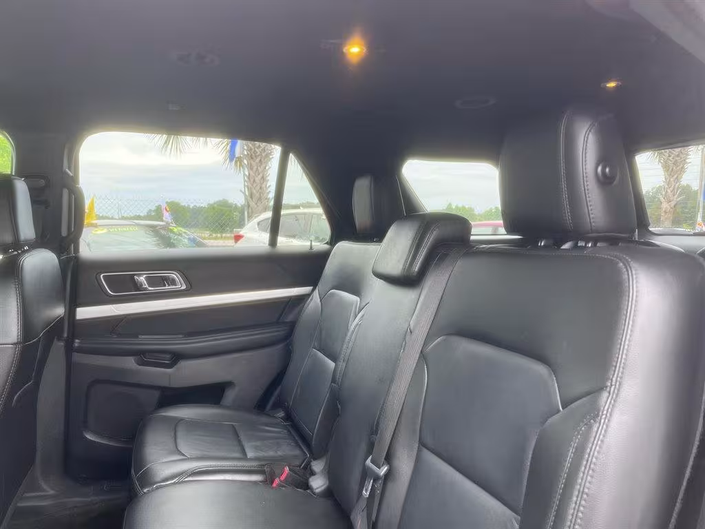 2017 Ford Explorer - 1FM5K7DH0HGC51351 - Image #24