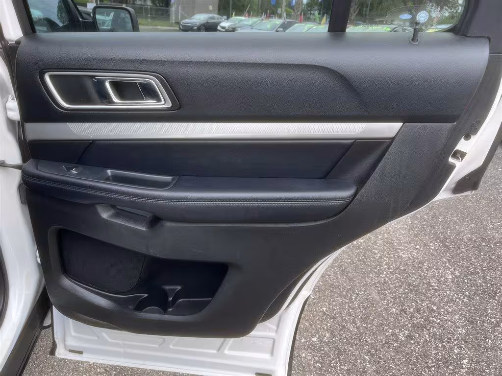 2017 Ford Explorer - 1FM5K7DH0HGC51351 - Image #26