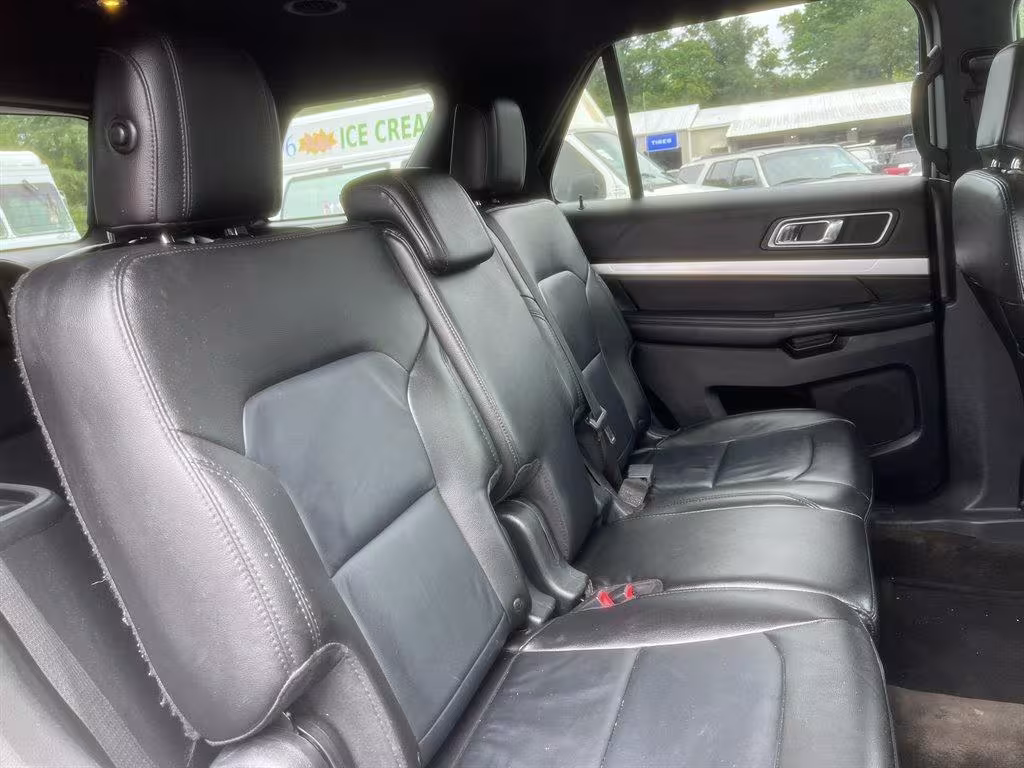 2017 Ford Explorer - 1FM5K7DH0HGC51351 - Image #27