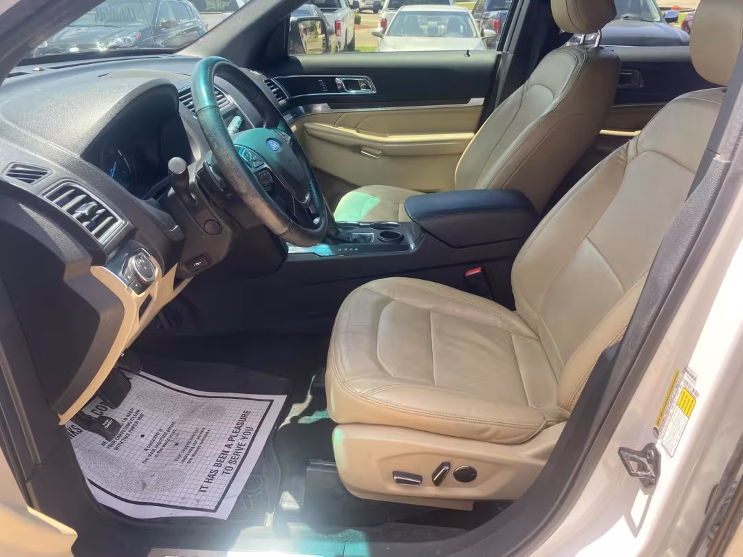 2017 Ford Explorer - 1FM5K7F84HGB62086 - Image #10