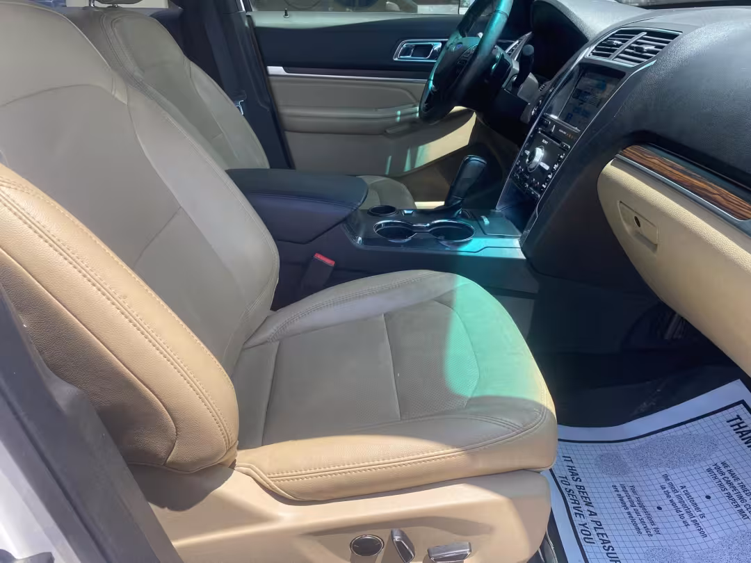 2017 Ford Explorer - 1FM5K7F84HGB62086 - Image #11