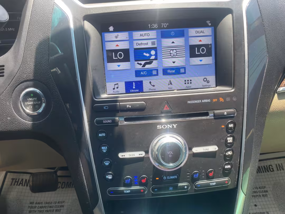 2017 Ford Explorer - 1FM5K7F84HGB62086 - Image #18