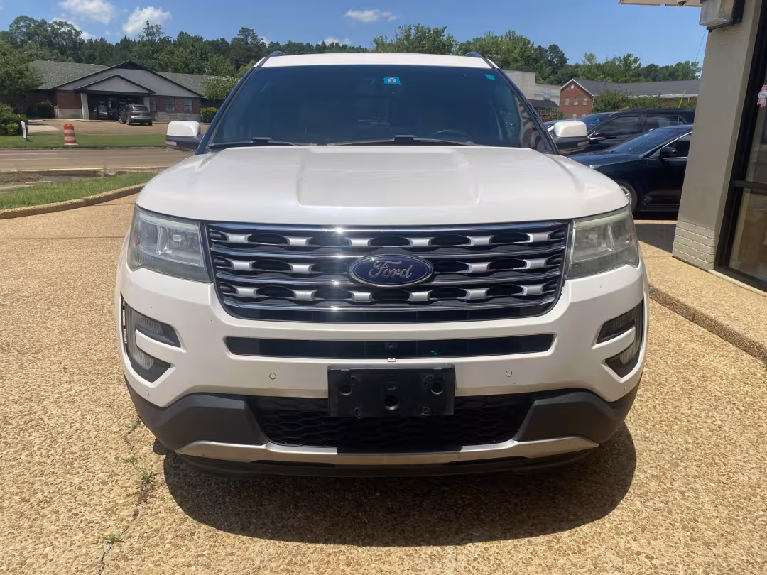 2017 Ford Explorer - 1FM5K7F84HGB62086 - Image #2