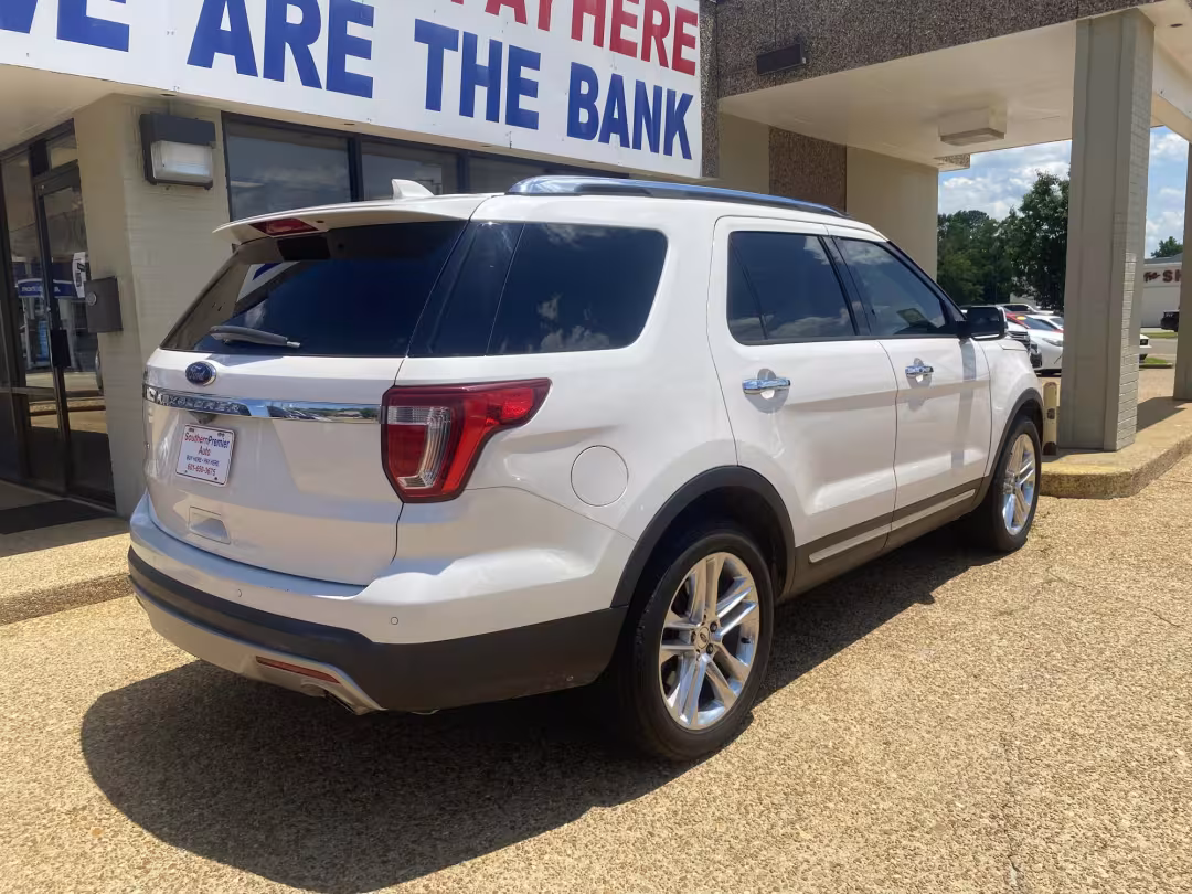 2017 Ford Explorer - 1FM5K7F84HGB62086 - Image #6