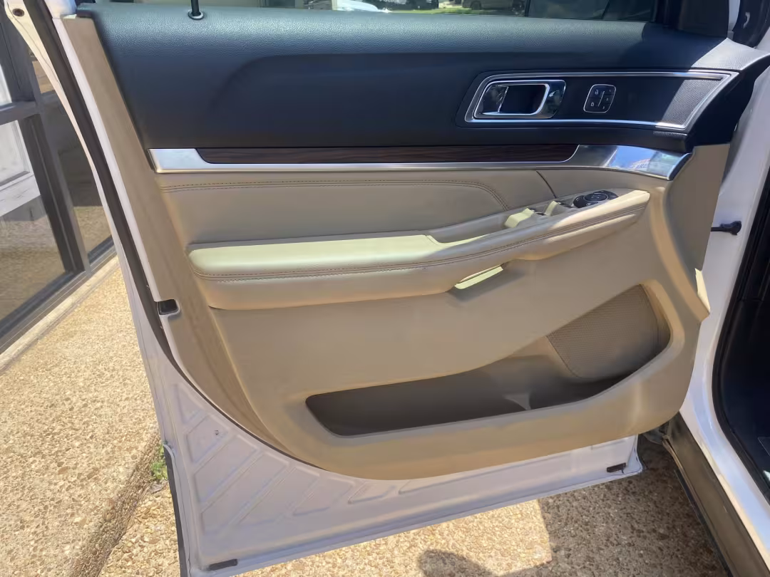 2017 Ford Explorer - 1FM5K7F84HGB62086 - Image #9