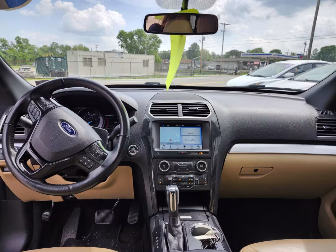 2017 Ford Explorer - 1FM5K8D8XHGC91393 - Image #6