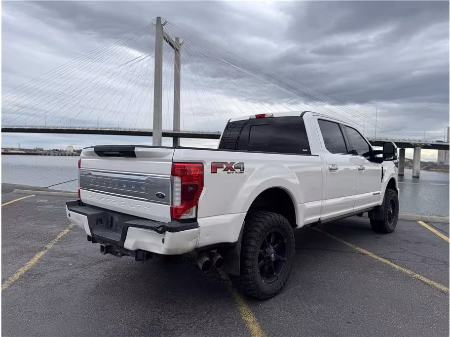 2017 Ford F-350 SD - 1FT8W3BT6HED22134 - Image #10