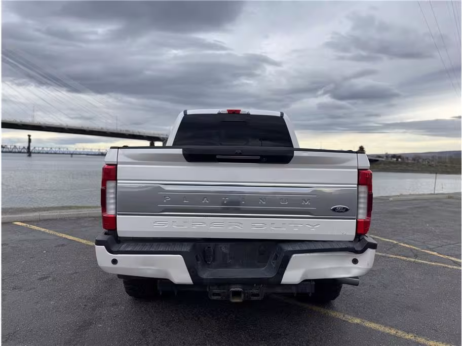 2017 Ford F-350 SD - 1FT8W3BT6HED22134 - Image #11
