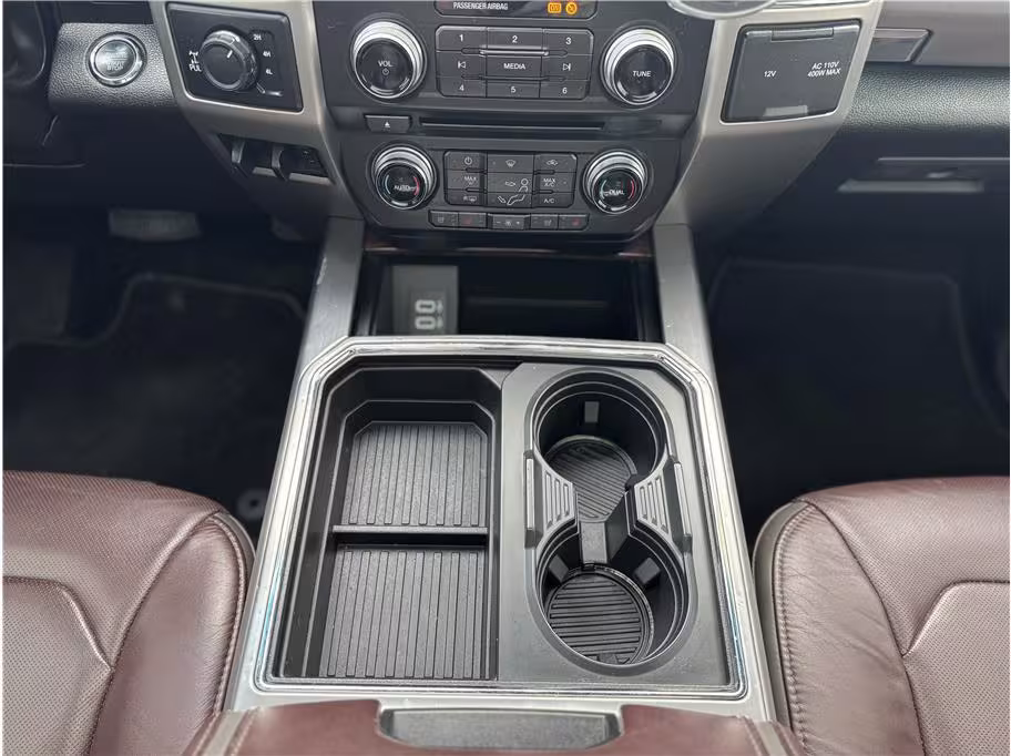2017 Ford F-350 SD - 1FT8W3BT6HED22134 - Image #8